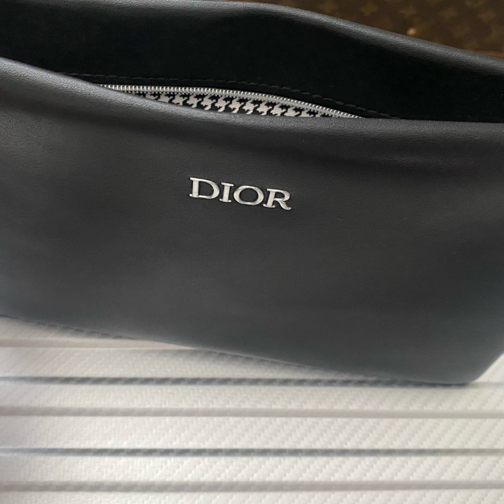 LEATHER DIOR POUCH - Picture 2 of 4
